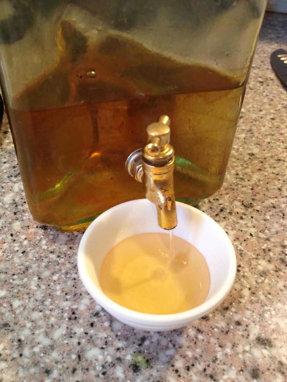 I use home made apple cider vinegar. Use any kind of vinegar.