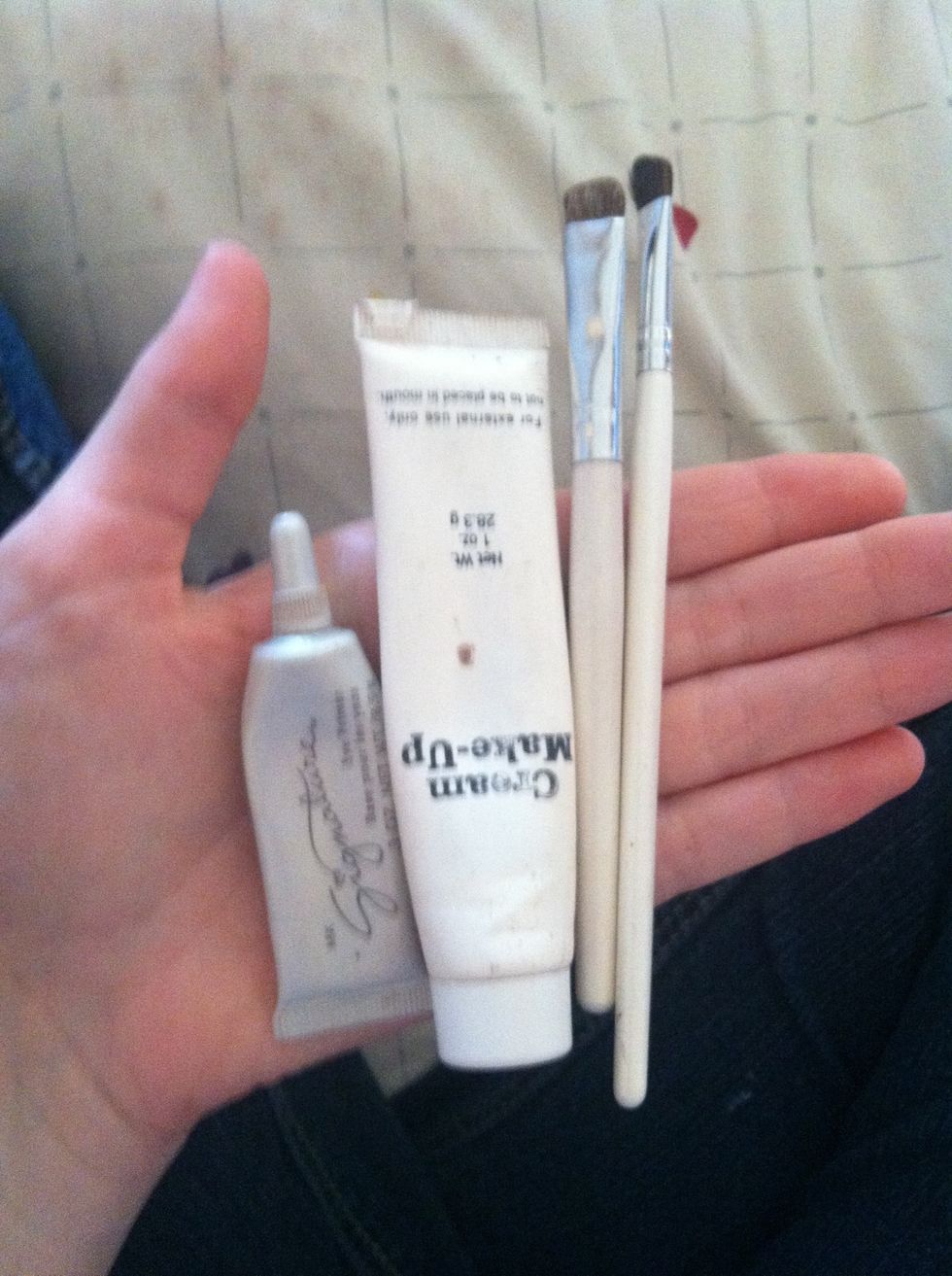I use mary kay eye primer with some halloween cream make up in white. The white makes the colors and pigments pop. And my ELF eyeshadow brushes.