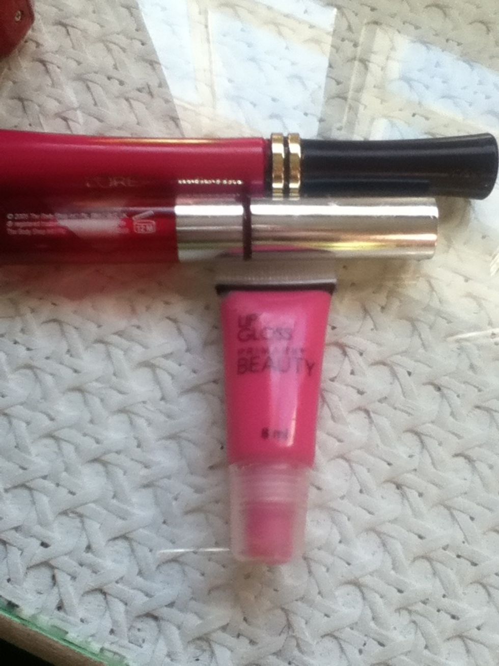 I used 2 lip glosses and a lip stain to intensify the colour.