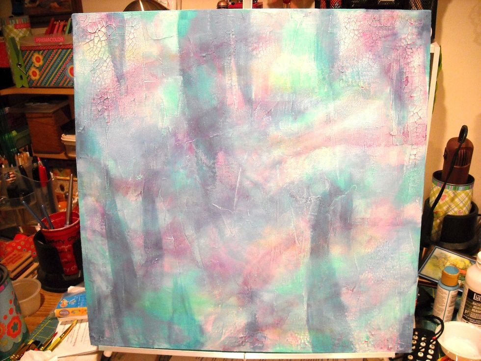 I used a feathery paint brush to add some white streaks.