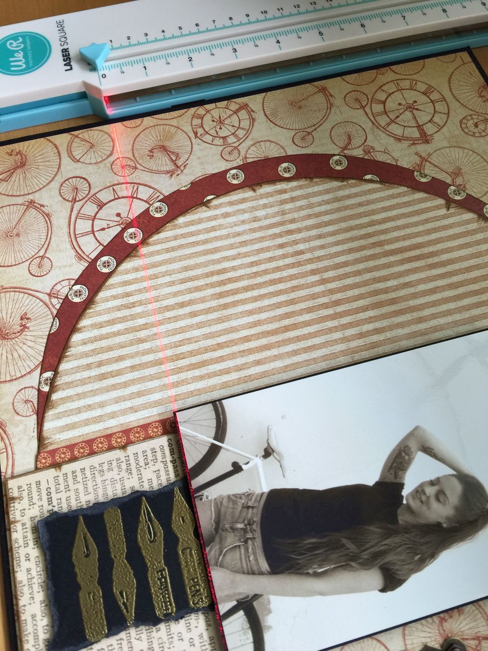I used a laser square to line up both pictures.