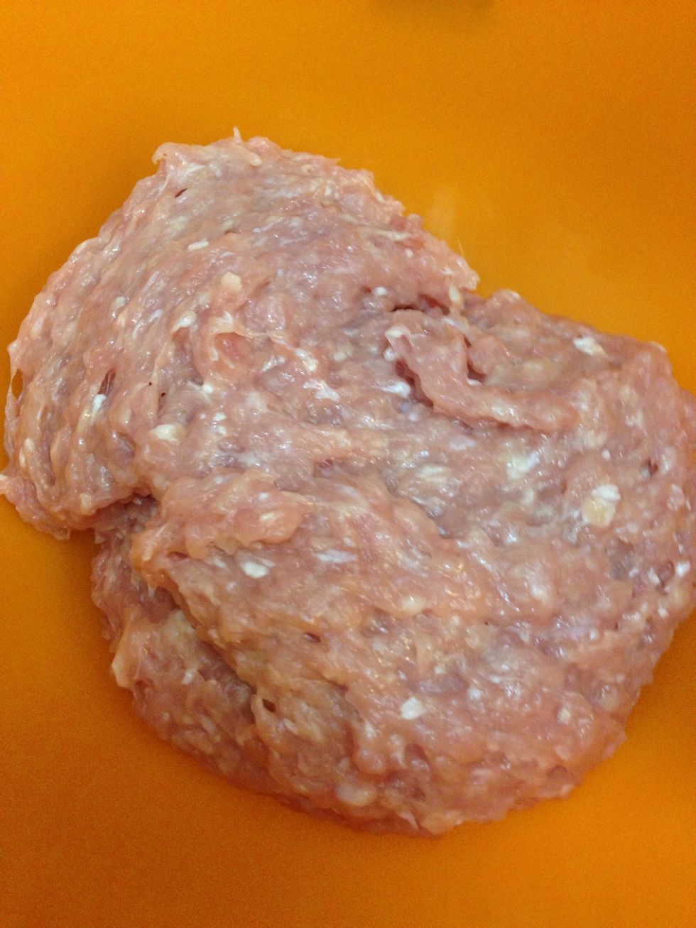 I used chicken breast. You welcome to use all kind of meats.