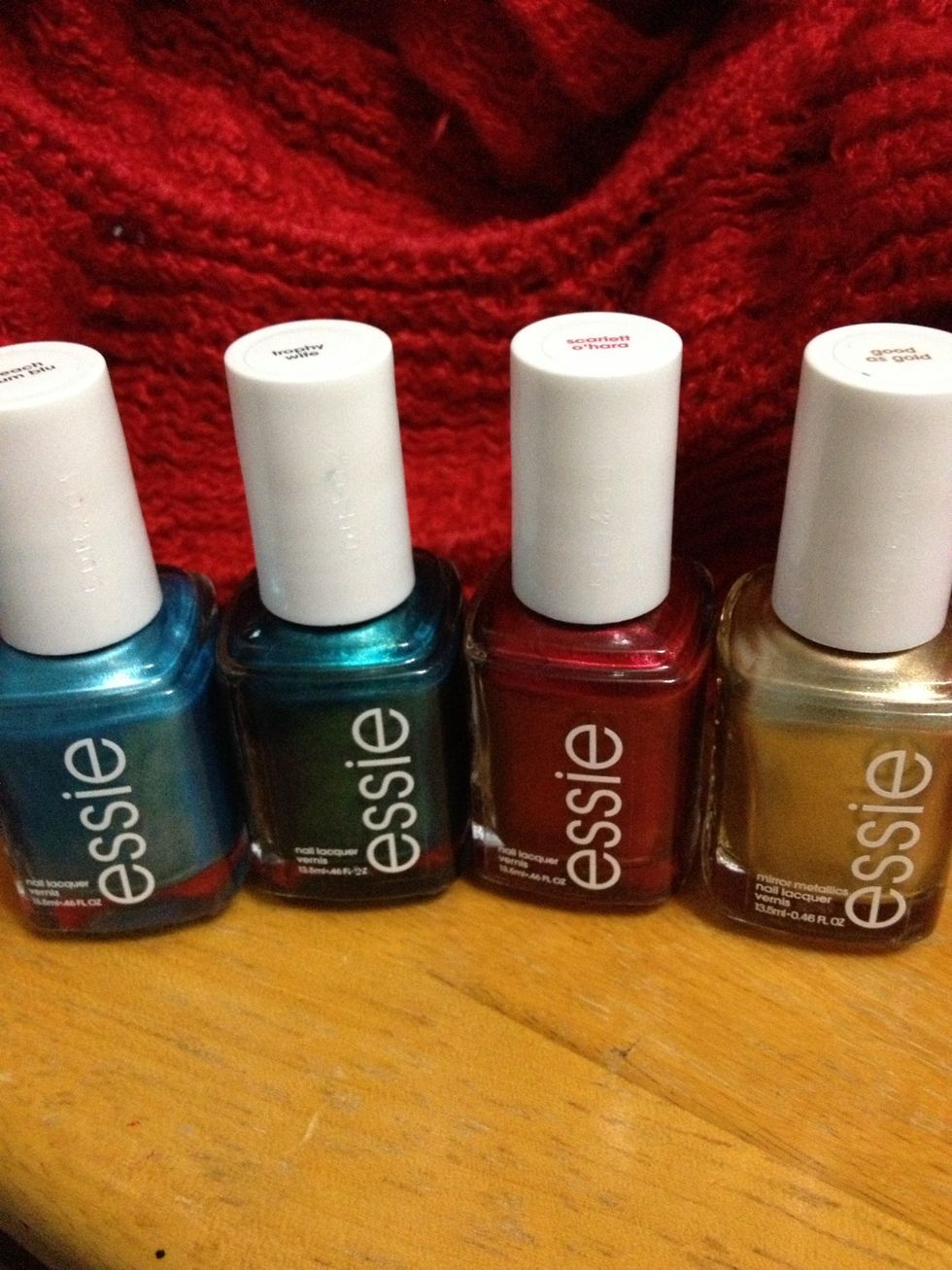 i used essie: beach bum blu, trophy wife, scarlett o'hara, good as gold.
