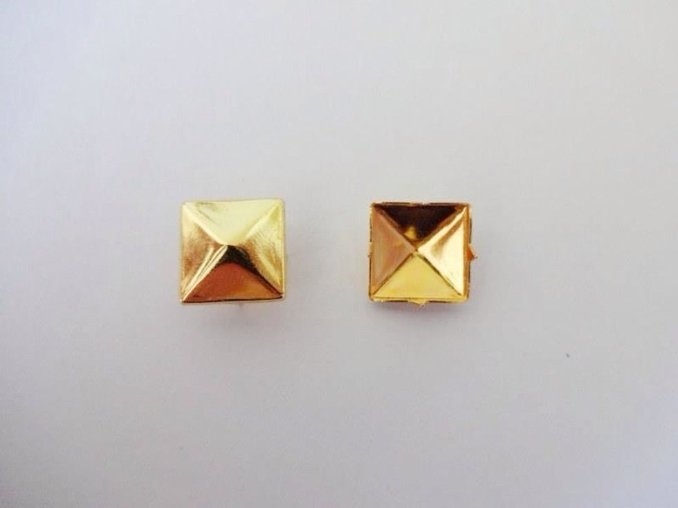 I used gold studs!