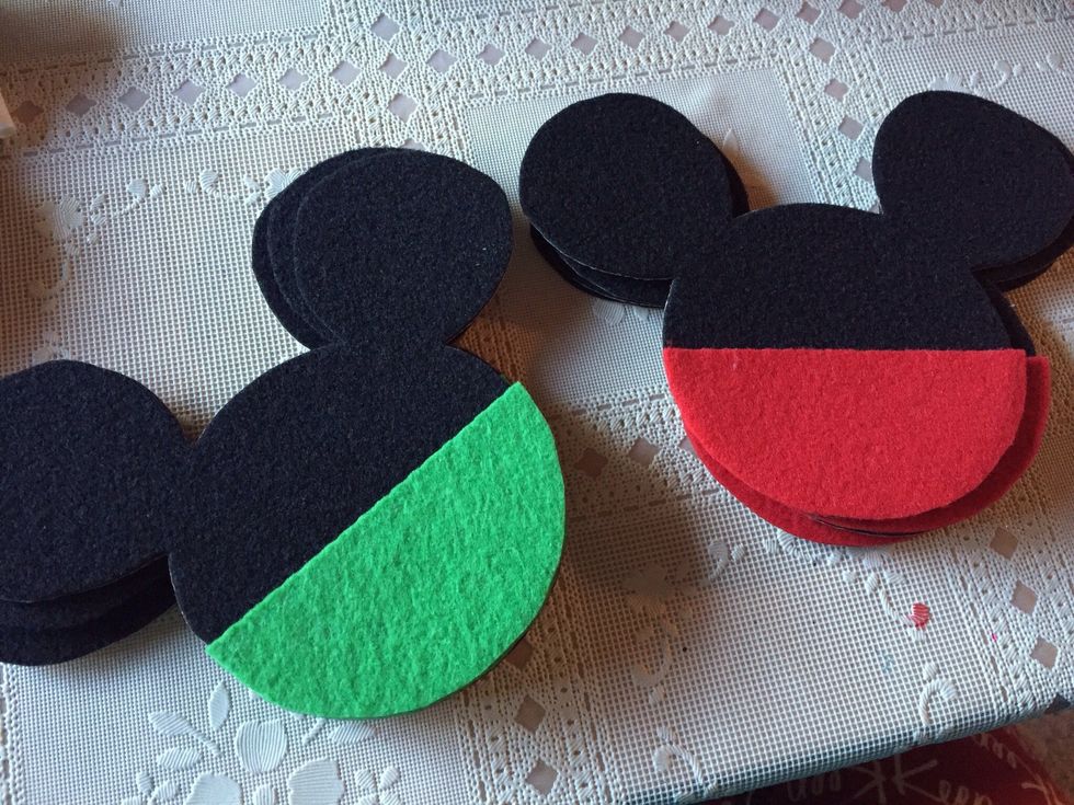 I used green to represent Minnie and red for Mickey.