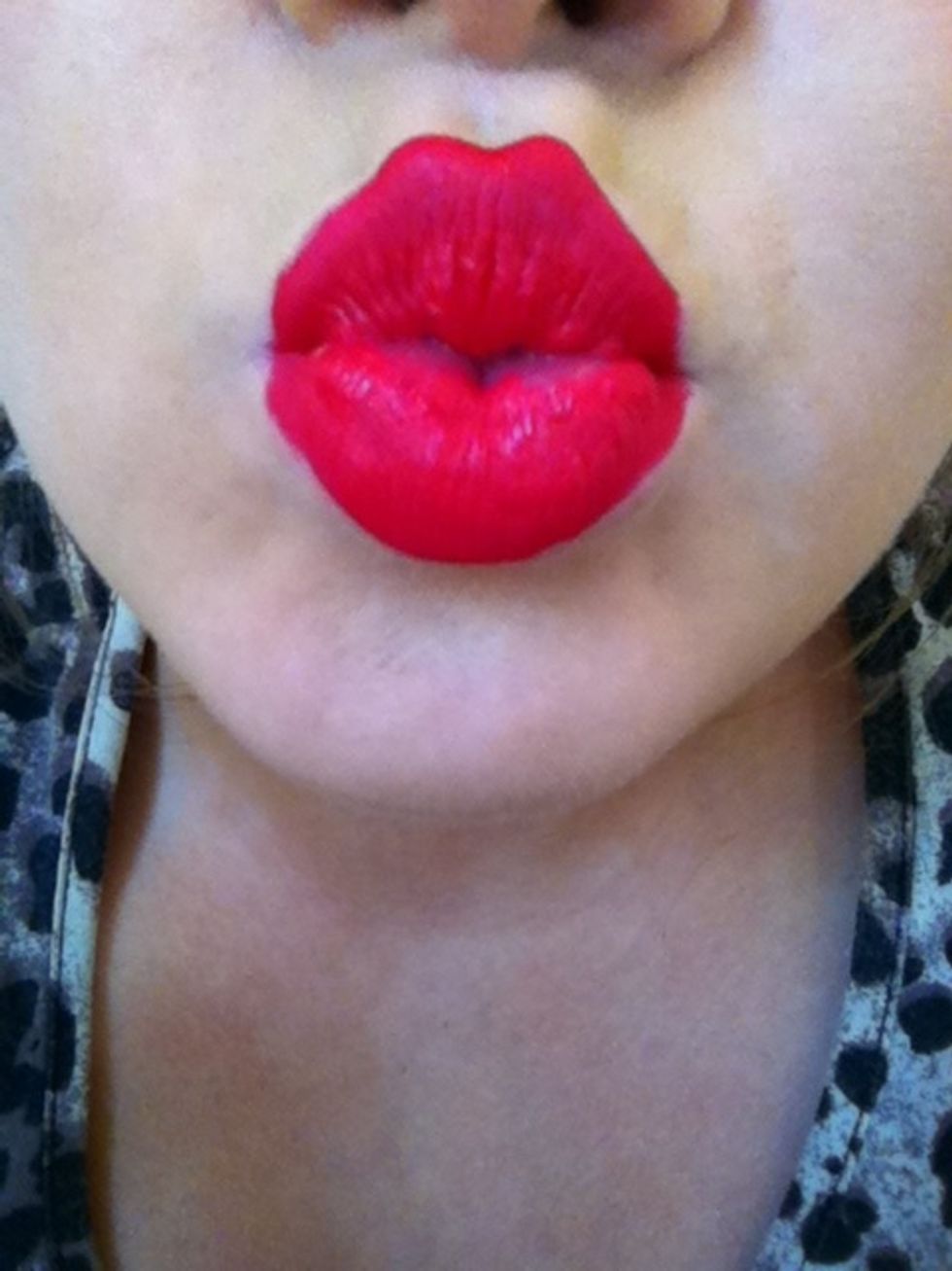 i used my karaja fluid & fix lip stain in the shade of #12 :)