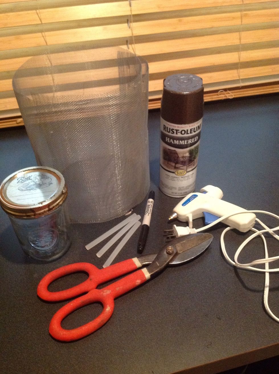 I used old canning jars with rusty seals as a way to recycle. I spray painted my rings to make them look clean and finished. On new jars you can skip this step.
