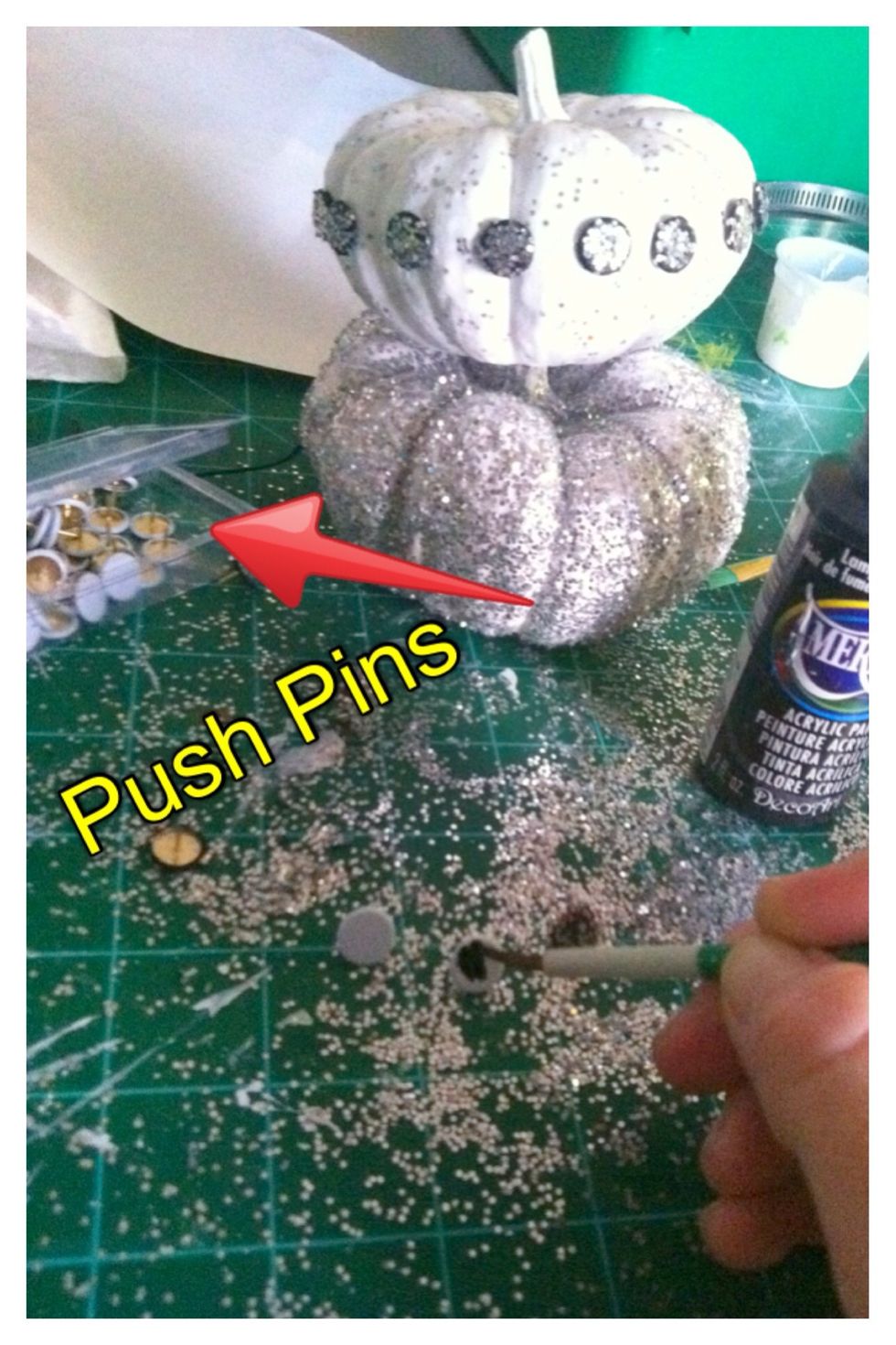I used regular push pins but added sparkle by painting/glittering them.