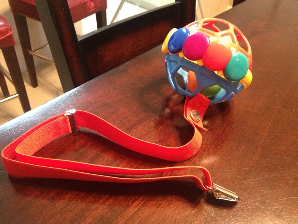 I used the longer sides to make toy clips. For these I space the buttons further apart to allow for bigger toys