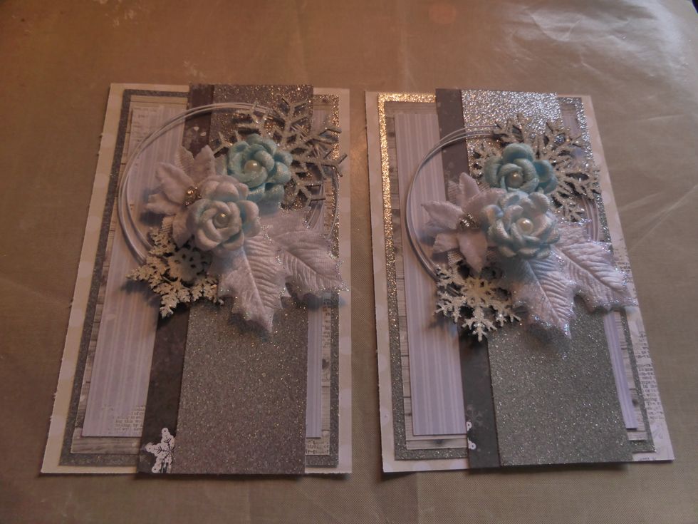 I used the Prima Flowers (Audrey Rose Col Blue Ice) from the flowers add on kit along with a white flower from my stash to embellish the cards