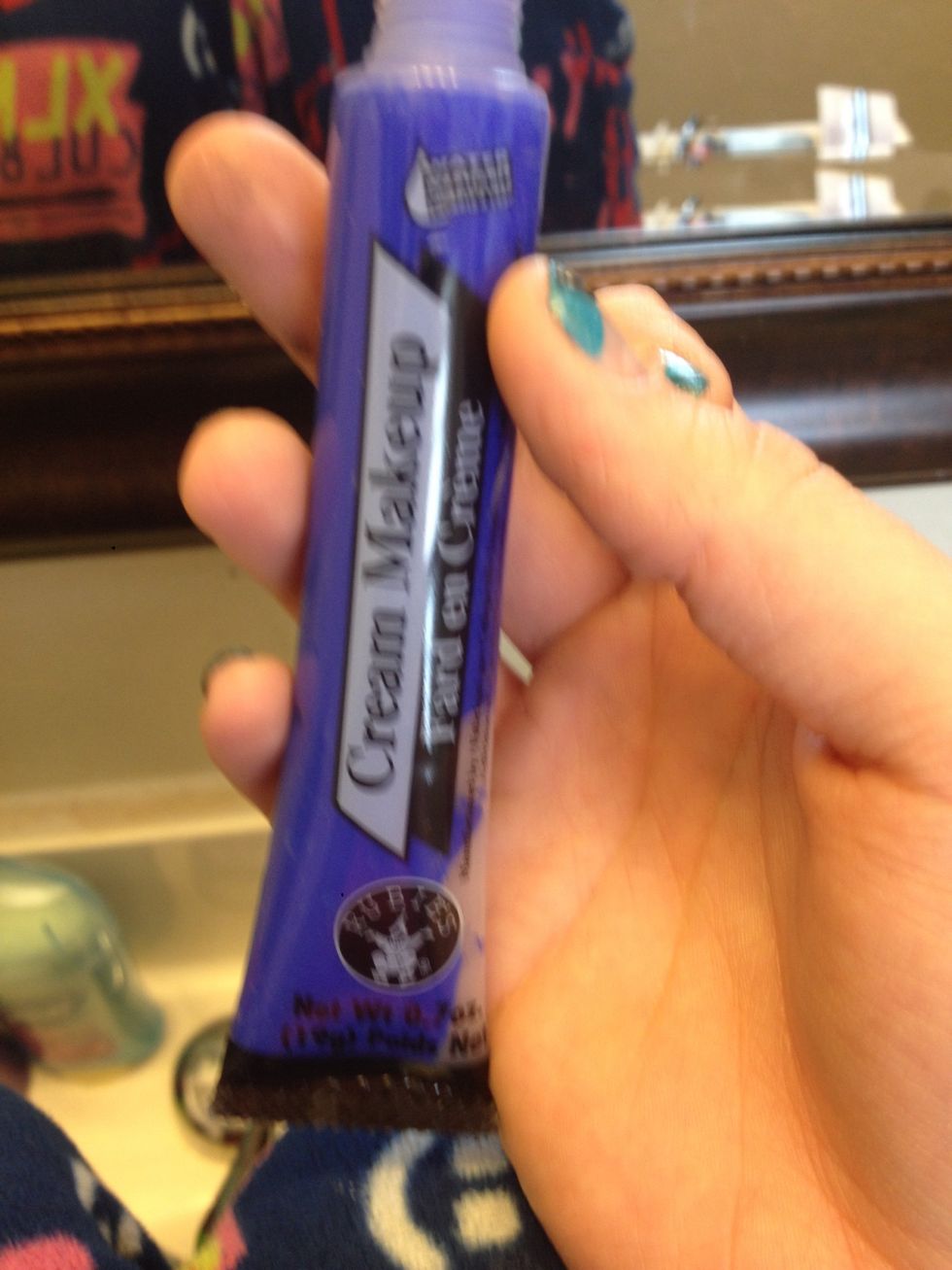 I used this because I didn't have a blue cream shadow or liner but it works just as well