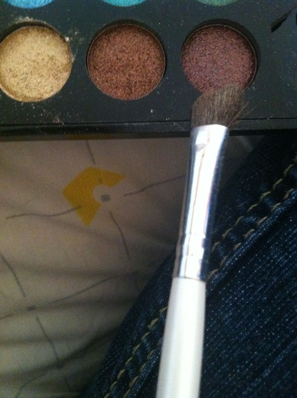 I used this color from my simply sweet palette for my outer corner blended into my outer crease.