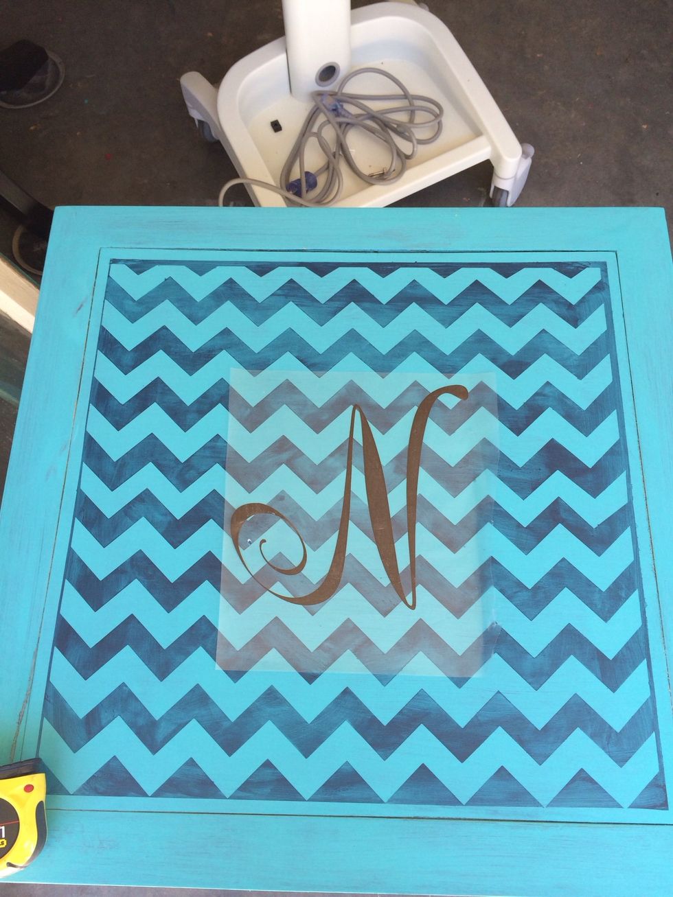 I will also add a monogram, but this time I will leave the vinyl in place.