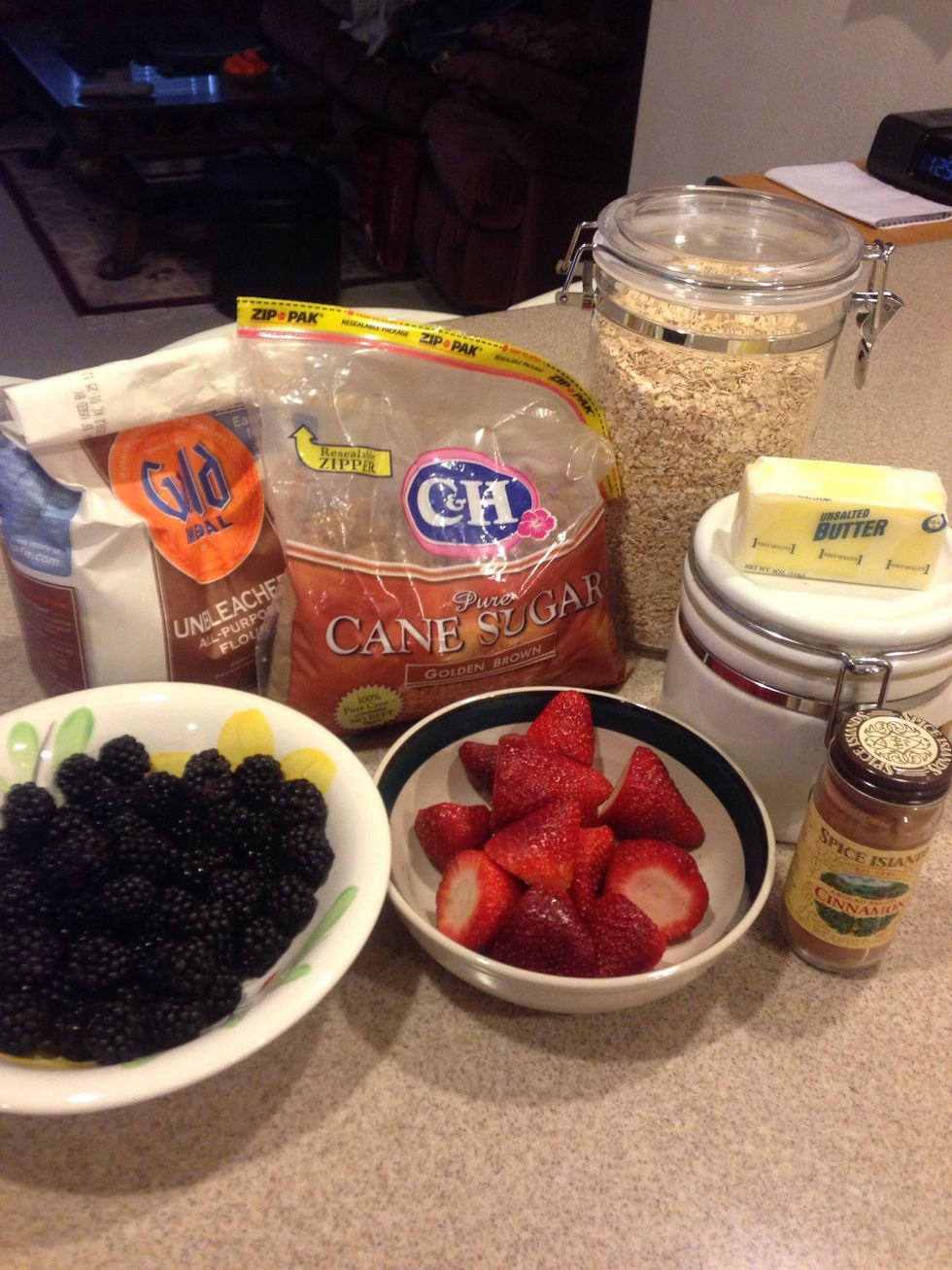I would use any berries you had on hand. I happened to have strawberries and blackberries so that's what I went with. Apples would be good too!
