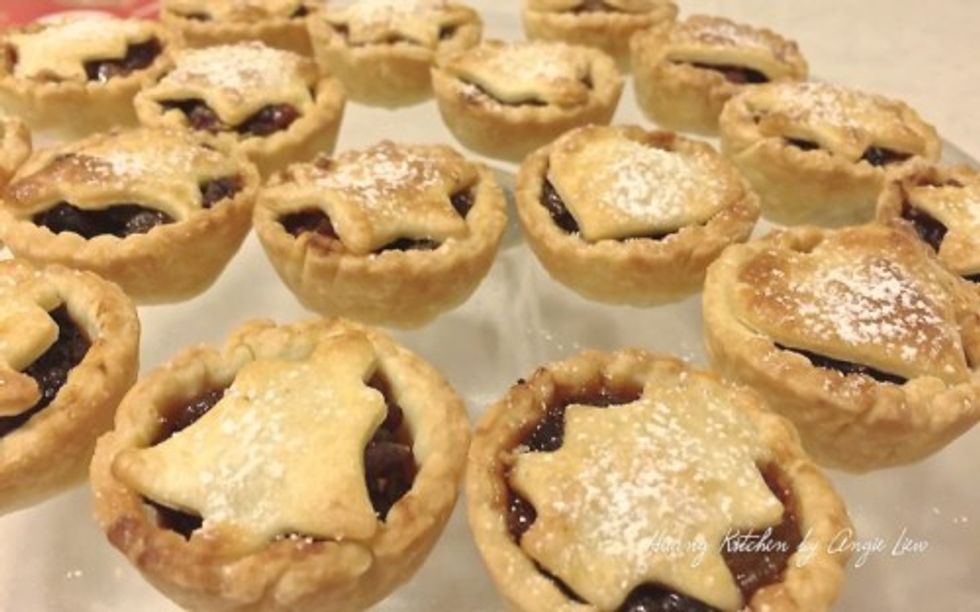 If desired, dust with some icing sugar before serving.