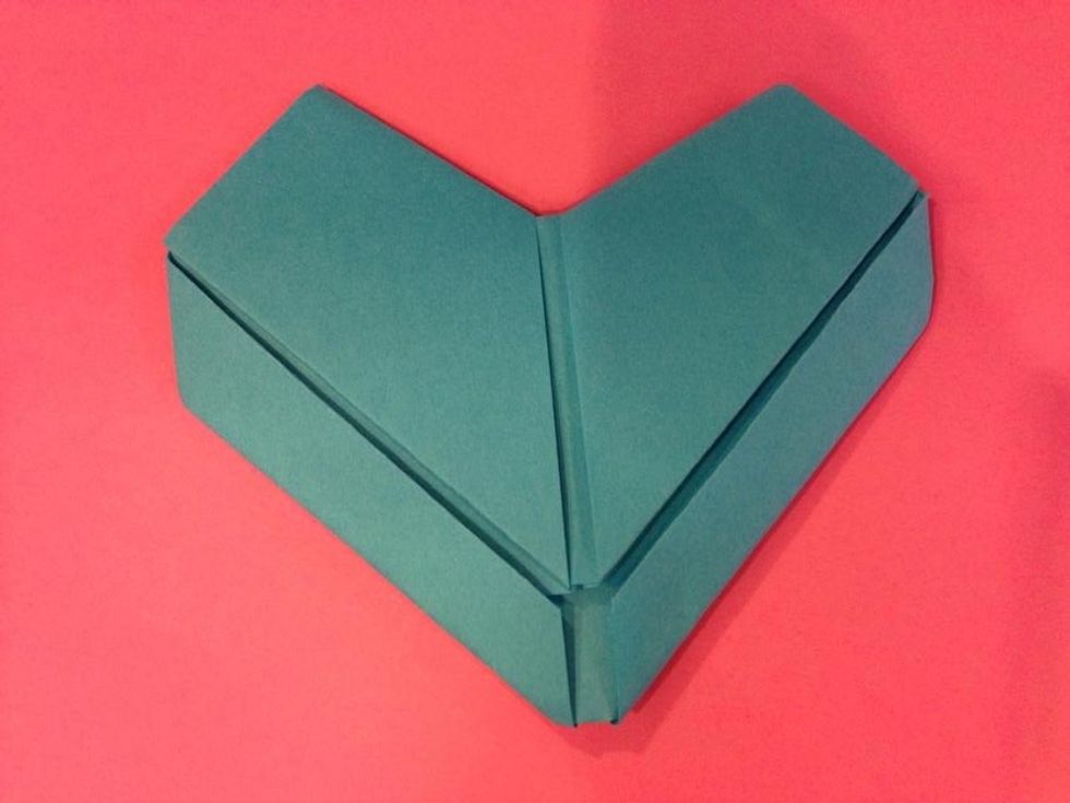 If u turn it over this is what the front looks like and ur finished congrats !