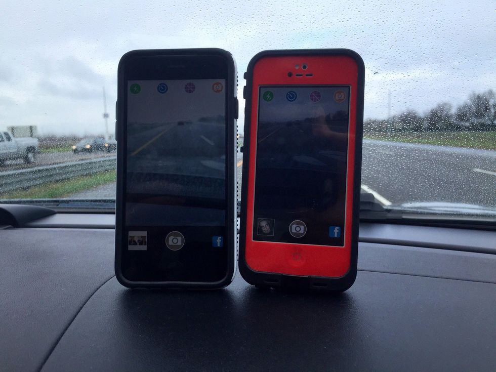 If using two phones, line them up right next to each other. Use your remote shutter to shoot simultaneously. If you don't have a remote, absolutely no movement can be made in the photos while shooting