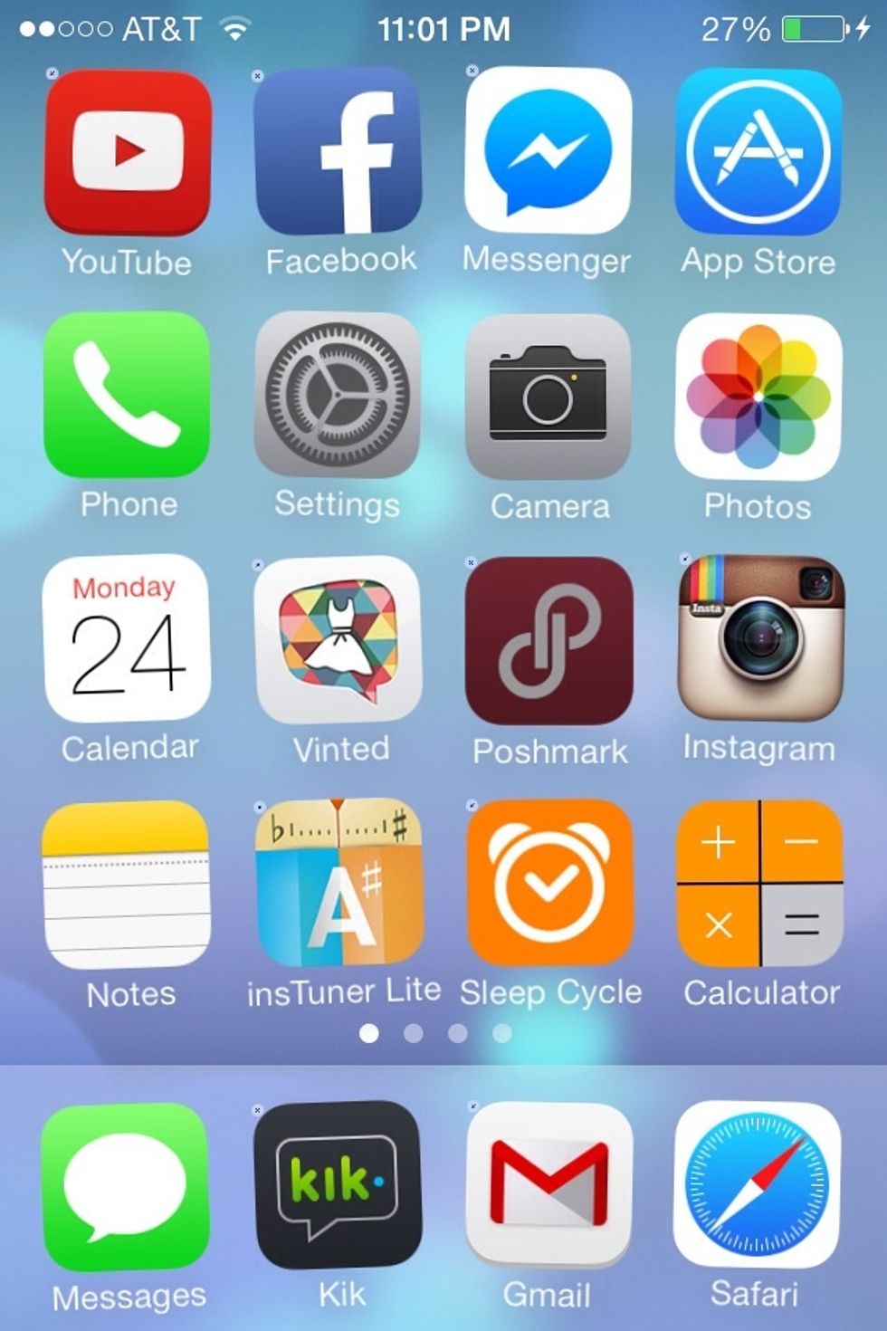 If Vinted isn't quite right for you, or you want to have your things in more places, try Poshmark. Their parties allow free promotion and advertising, which has it's ups and downs.