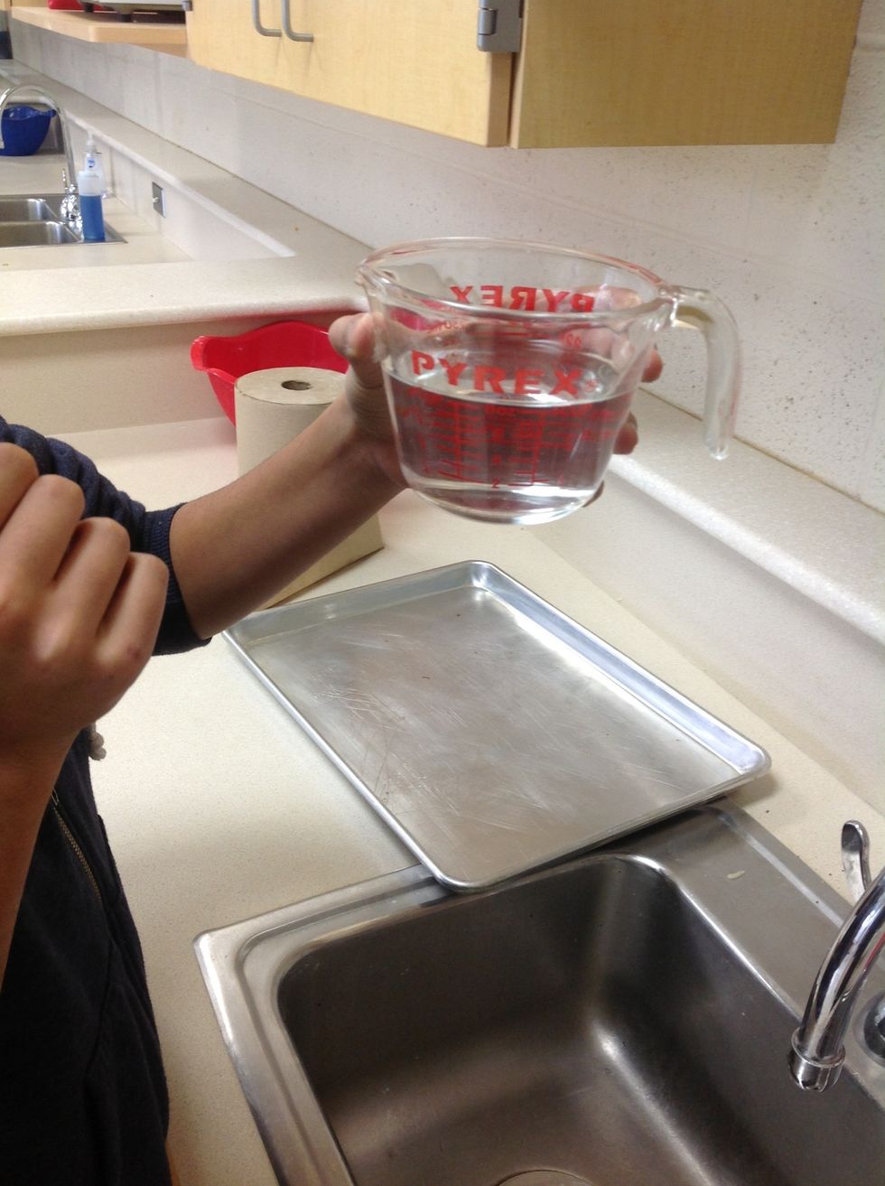 If you are to change the temperature of the liquid, be sure to put in the same amount of hot or cold water than that of the volume of the water that you took out.