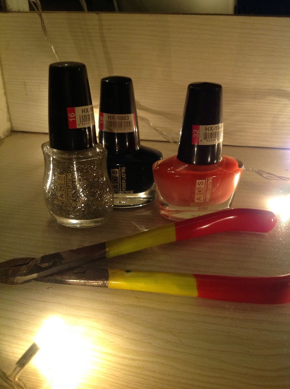 If you do not have any pliers available, you can use any other substitute. But the pliers make your job very easy.