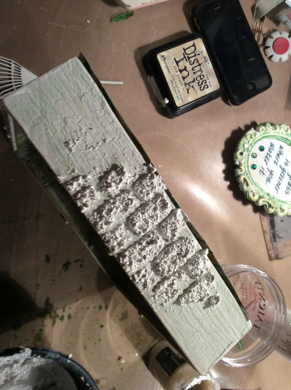 If you don't have this stone effect you can also add seed beads, crushed shells etc and add it to modeling paste for a great texture. It's fun to improvise when doing mixed media.