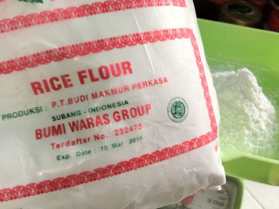 If you happen don't have rice flour, just grind some rice in a food processor and voila! You got rice flour! :)