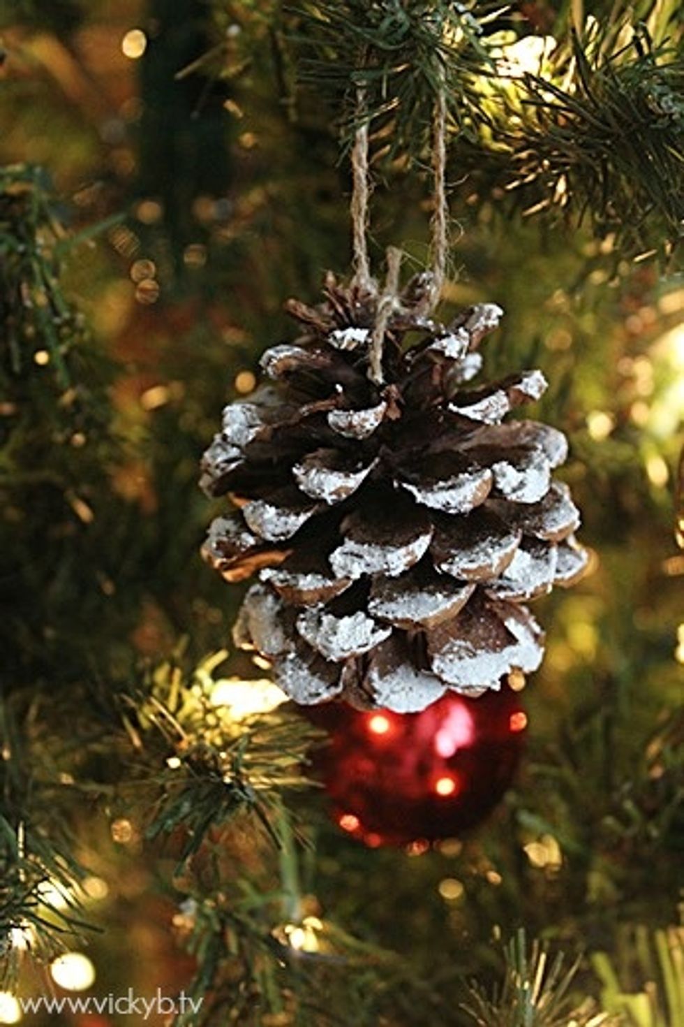 If you have some pinecones left over, you can add them to your Christmas tree. I just used some twine, created a loop and glue gunned the twine to the pinecone.