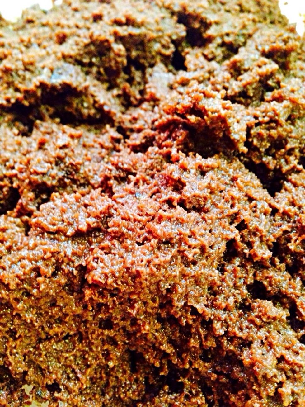 If you mistakenly put too much icing you can fix it by placing into a refrigerator for an hour or so till it'll harden