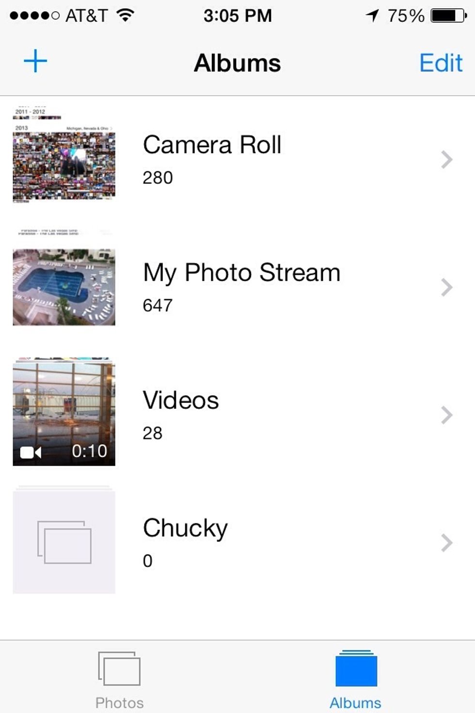 If you prefer the old camera roll layout. No problem. You'll find it in "Albums" in the lower right corner of the app.