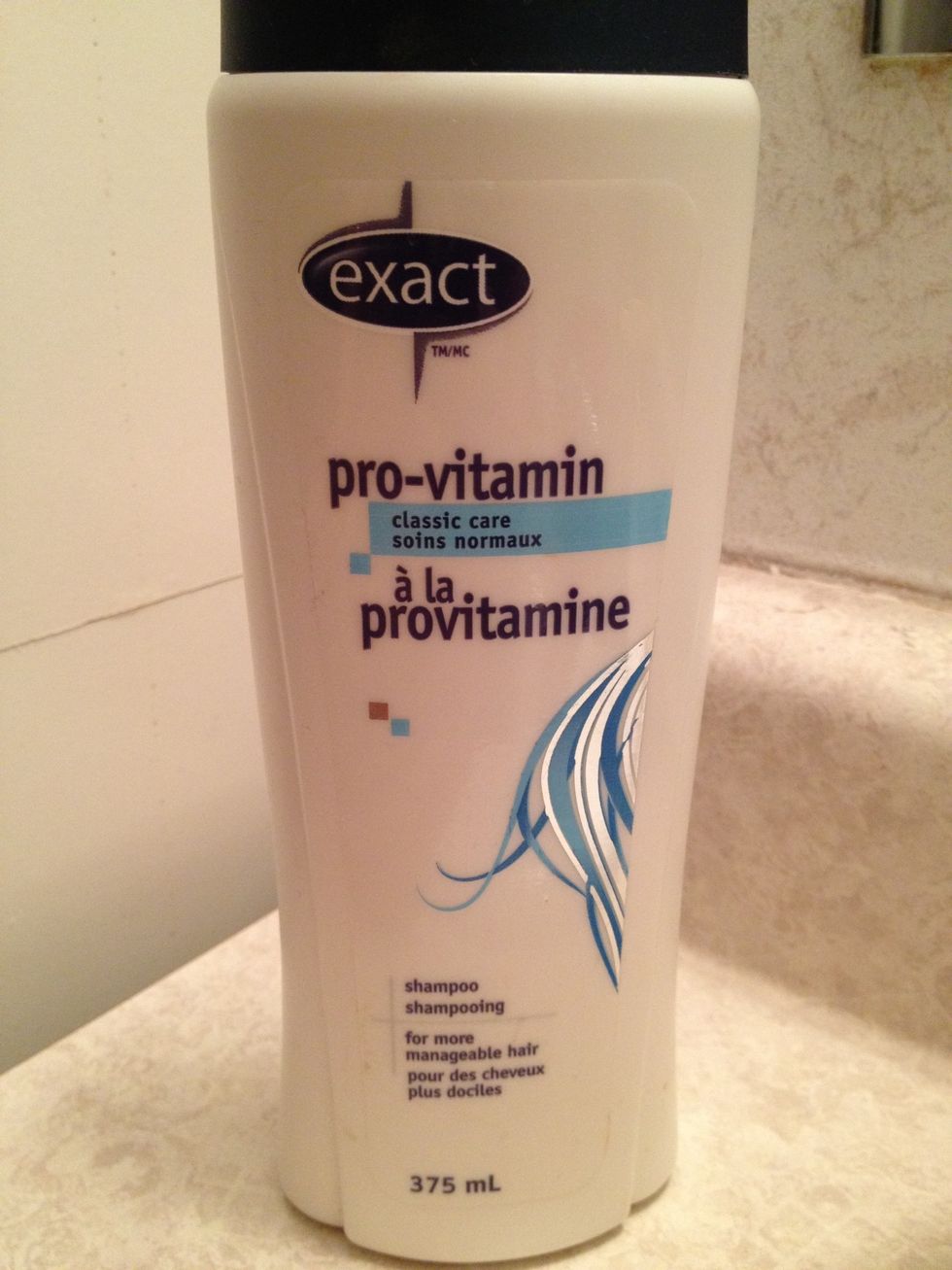 If you're interested in what type of shampoo I'm using, it's a basic cleansing shampoo. Cost roughly $6 at the local drug store. Any other shampoos should work just fine as well.