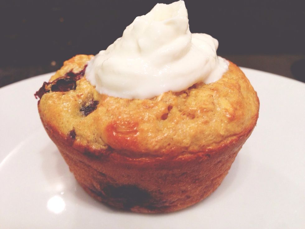 If you want a healthy frosting on top you can mix a tablespoon of greek yogurt with a teaspoon of lemon and a teaspoon of honey. Enjoy\ud83d\ude0b