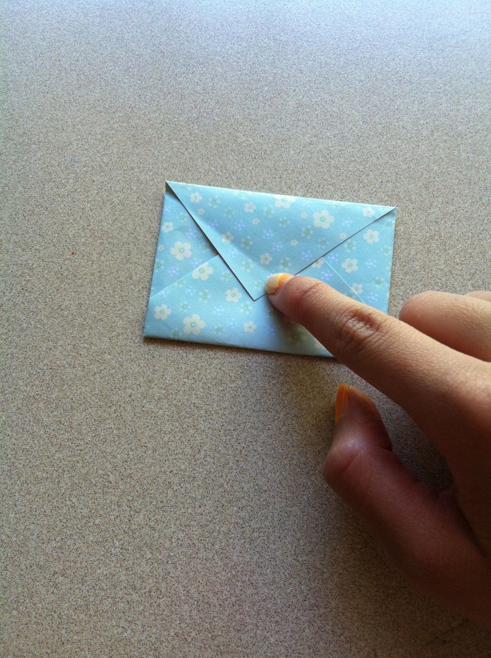If you want you can put a sticker where I finger here