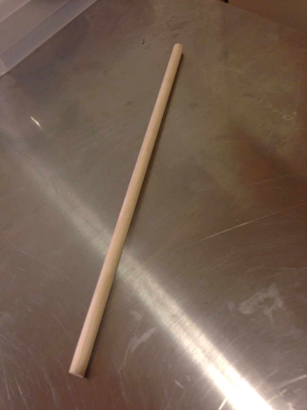 If you wanted, now would be the time to paint or decorate your wand handle. Let dry.