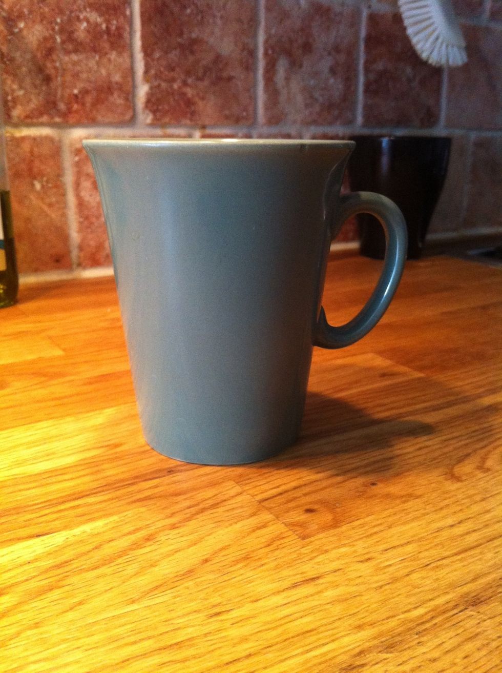 If youre making the whole cake (supplie list) take a big mug. I didn't have any big so I halved the recipe. But the real one is in the description.