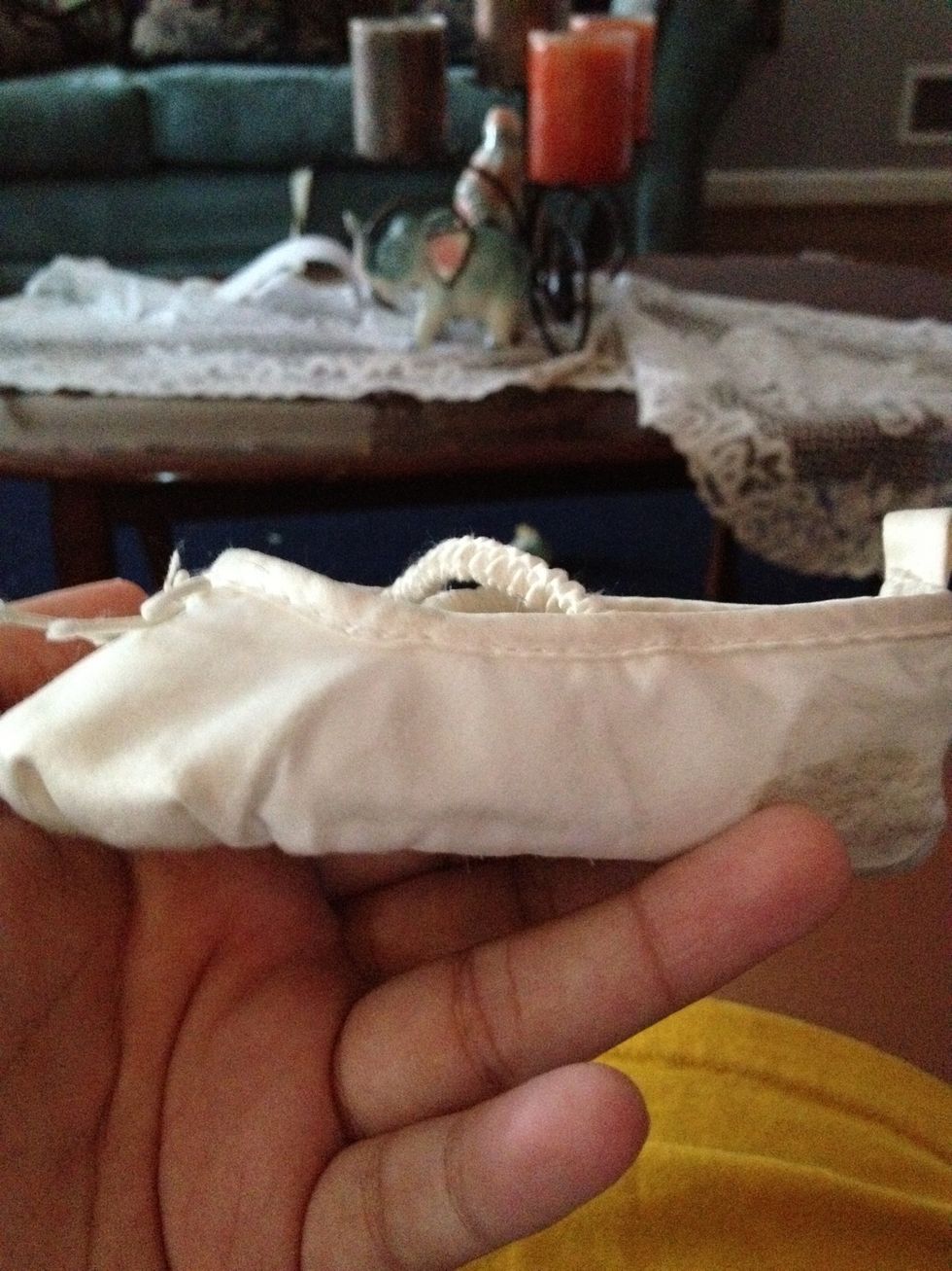 Ill be using this shoe as my example (: