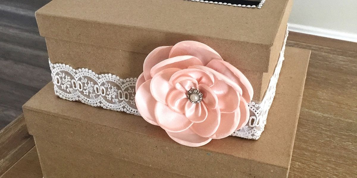 How to make a wedding card box - B+C Guides