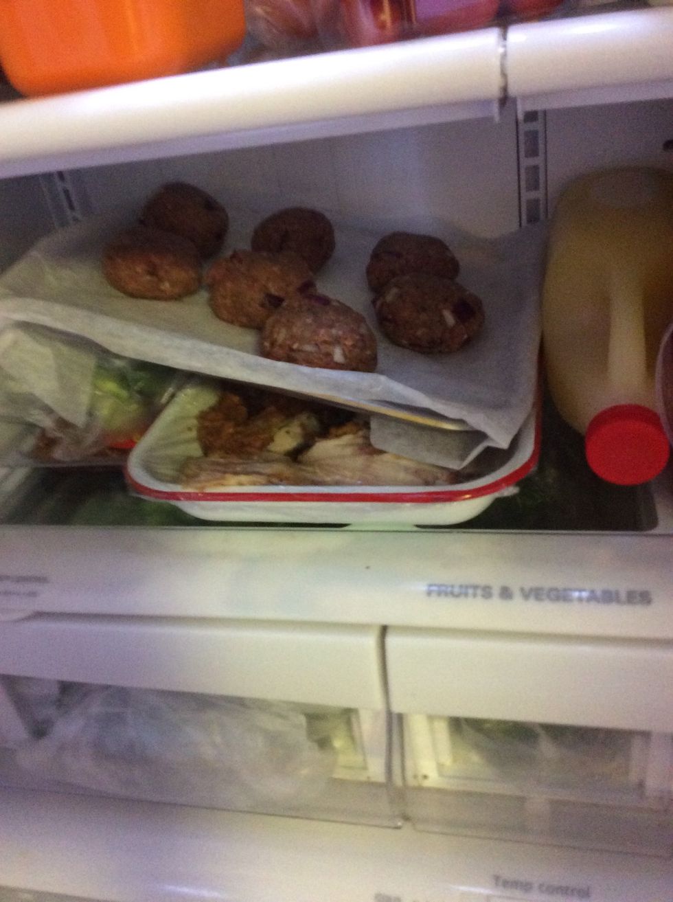 Put in fridge to harden for 30 mins B+C Guides