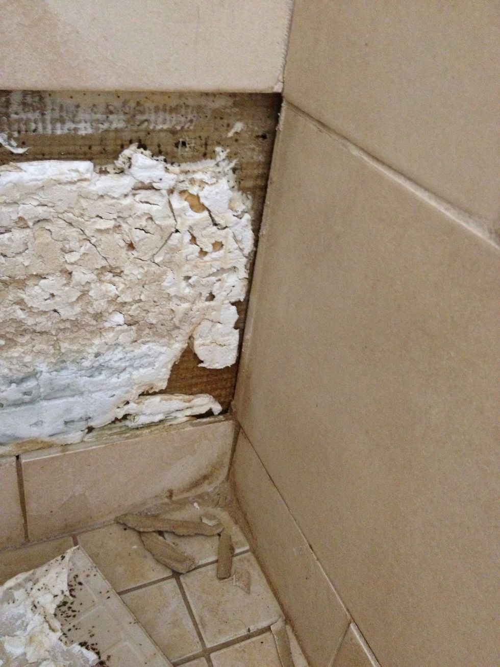 How To Fix Loose Tiles On Wall Bathroom