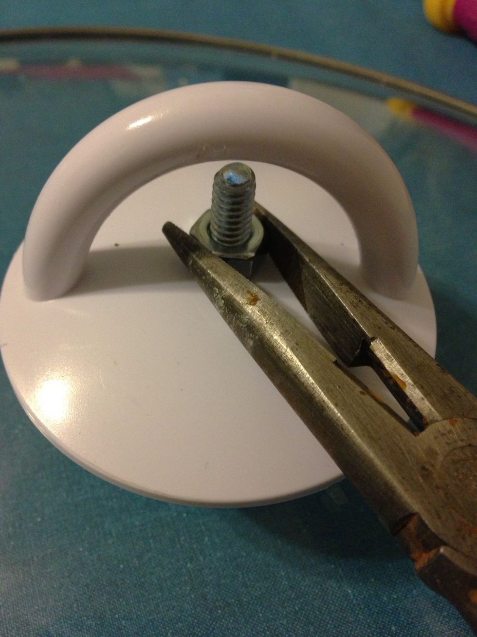 How to fix a broken handle on a crock pot lid B+C Guides