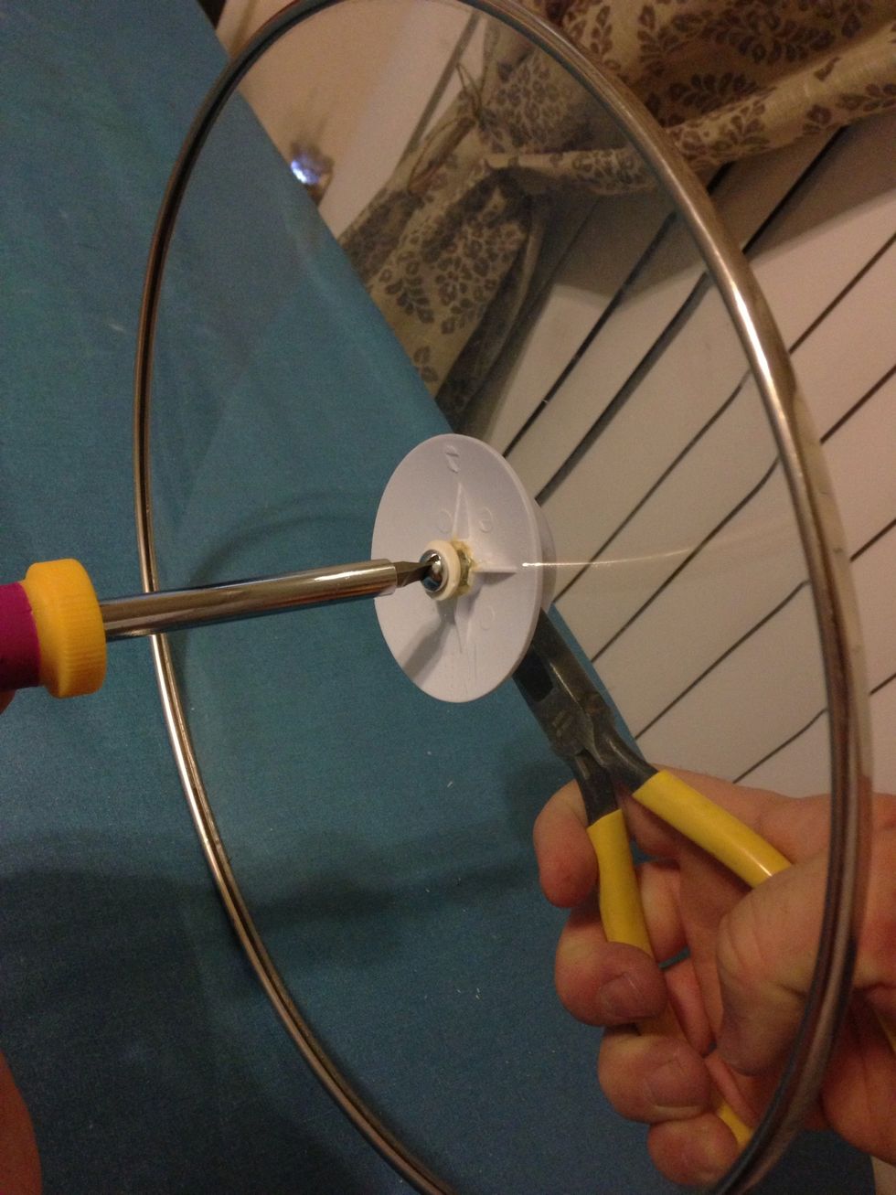 How to fix a broken handle on a crock pot lid B+C Guides