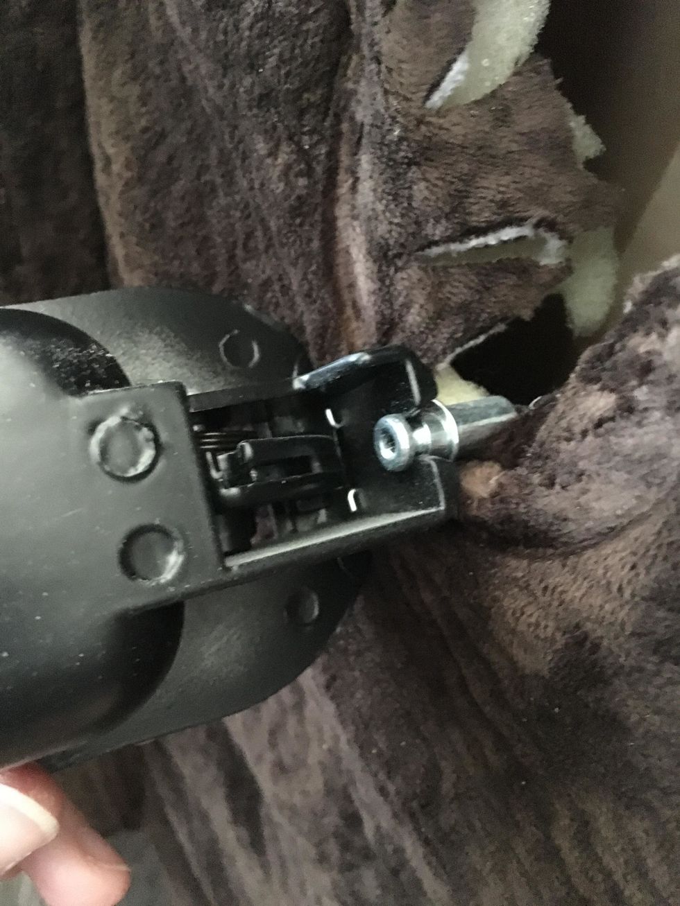 How to fix a broken recliner B+C Guides