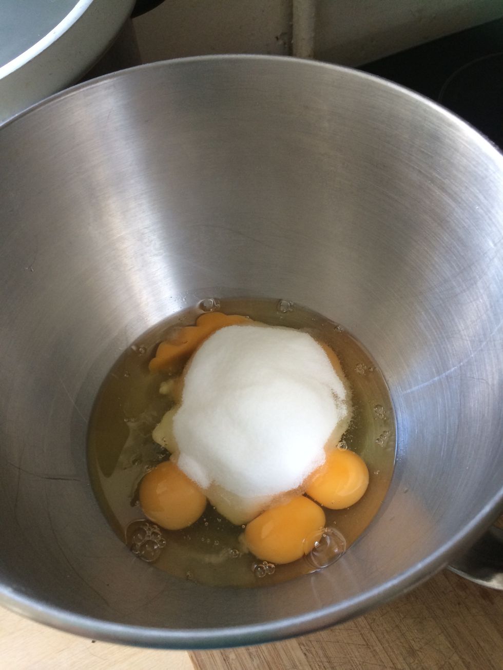 How to make the lightest sponge cake B+C Guides