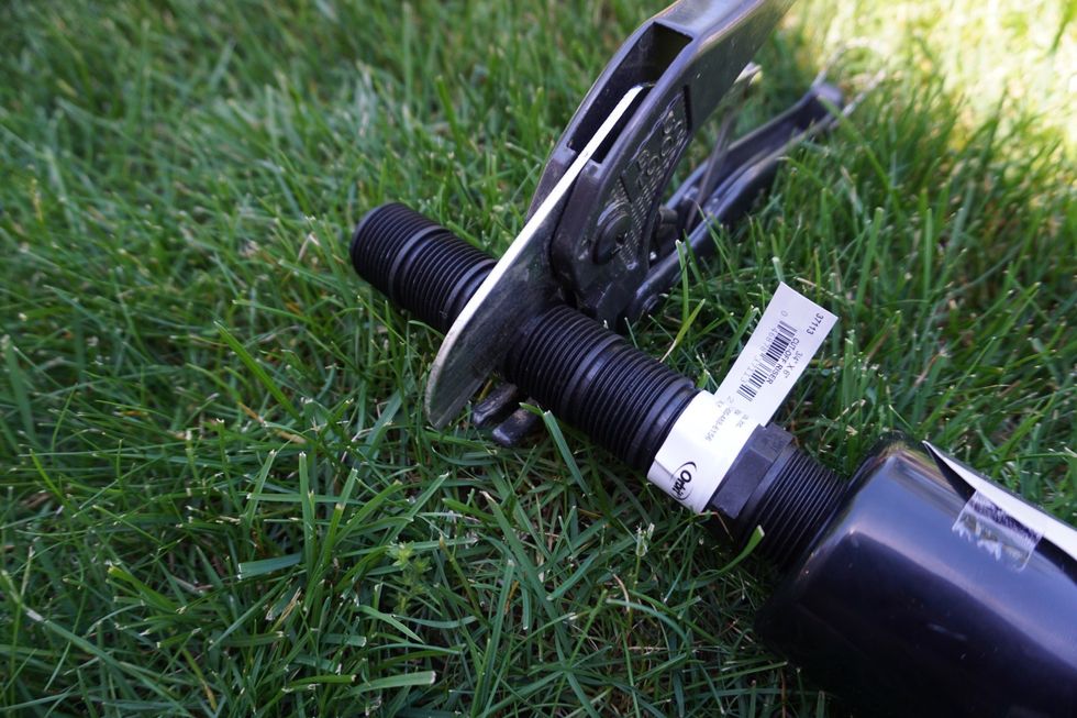 How to replace a sprinkler head B+C Guides