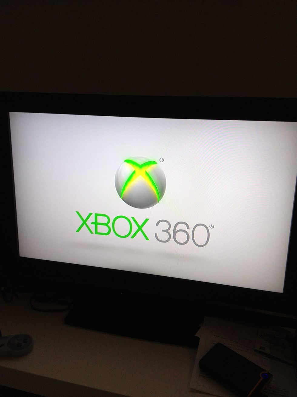 How to turn on your xbox 360 - B+C Guides