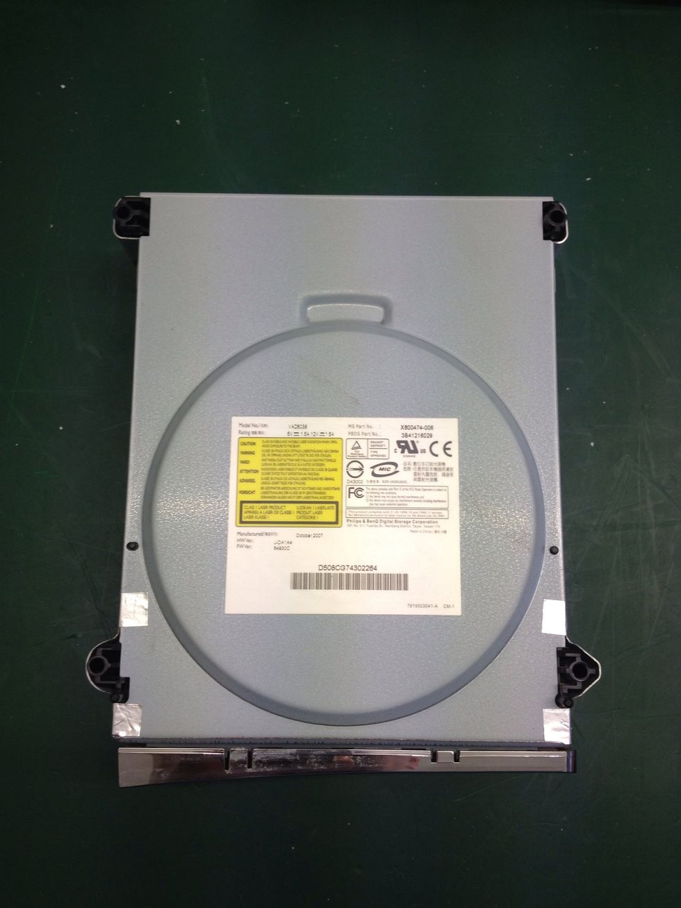 How to disassemble an xbox 360 dvd drive for cleaning B+C Guides