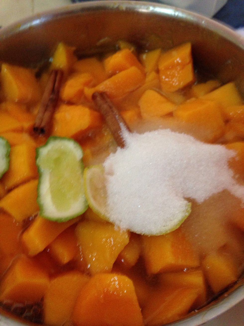 How to cook mango compote B+C Guides