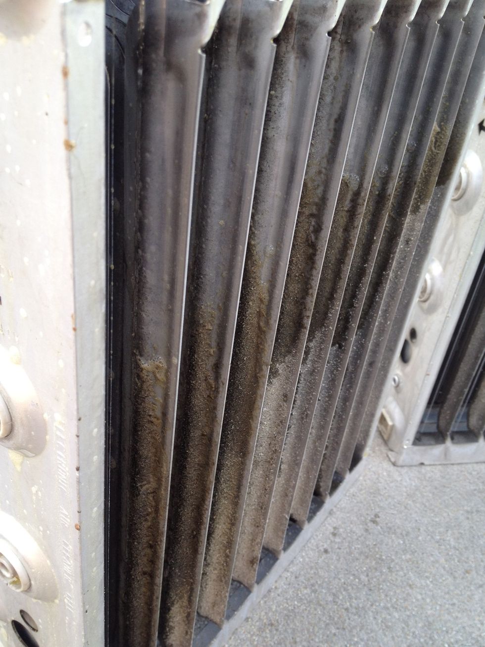 How to clean your electronic furnace filter B+C Guides