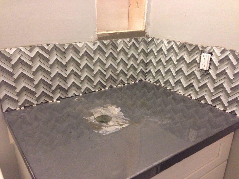 How to install herringbone backsplash tile B+C Guides