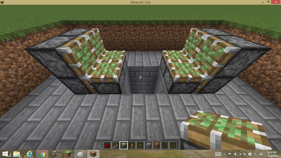 How to make a drop down trap in minecraft B+C Guides