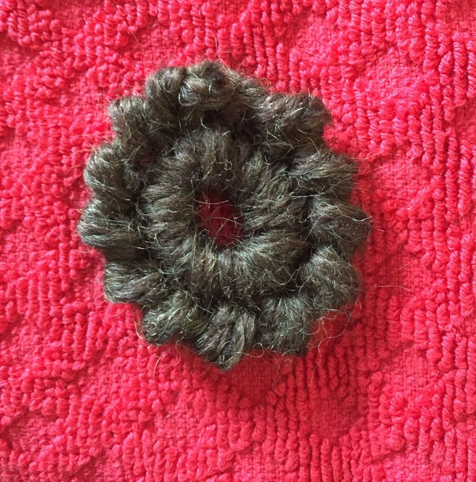 How to make a crochet inverse point - B+C Guides